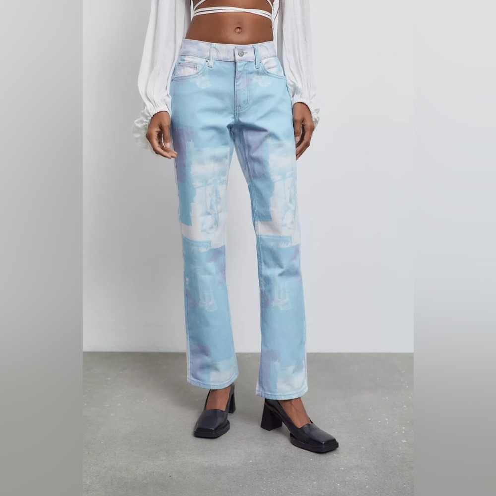 BDG Low-Rise Cowgirl Jean NWT Size 25 - Renaissance Print